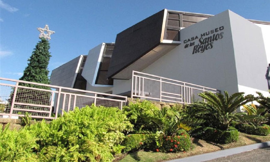 Juana Díaz y Sus Reyes Magos Placeres