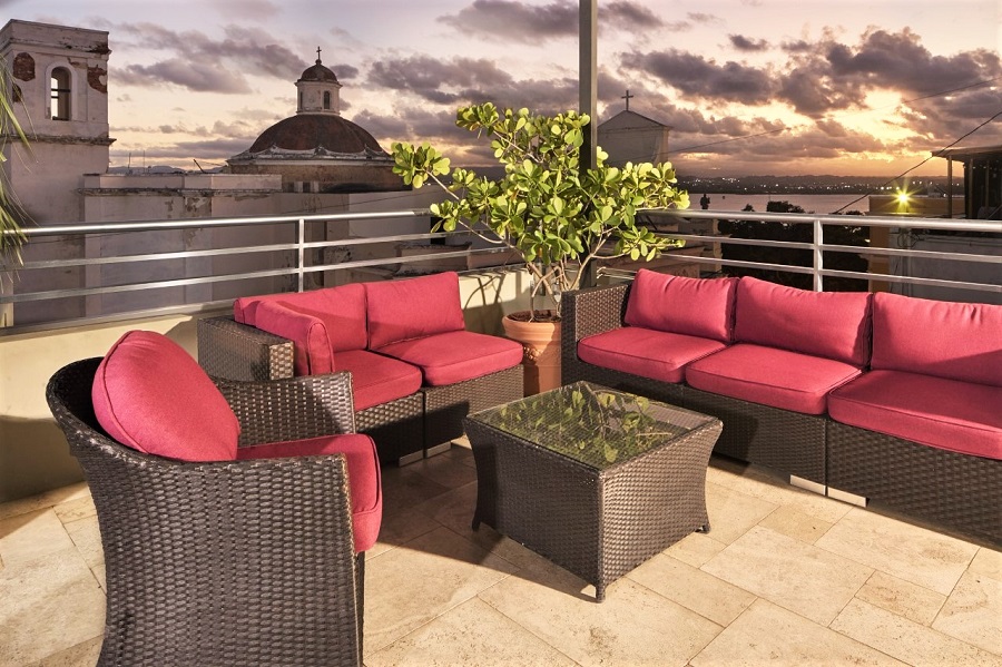 RIPE Rooftop Bar Decanter Hotel Placeres