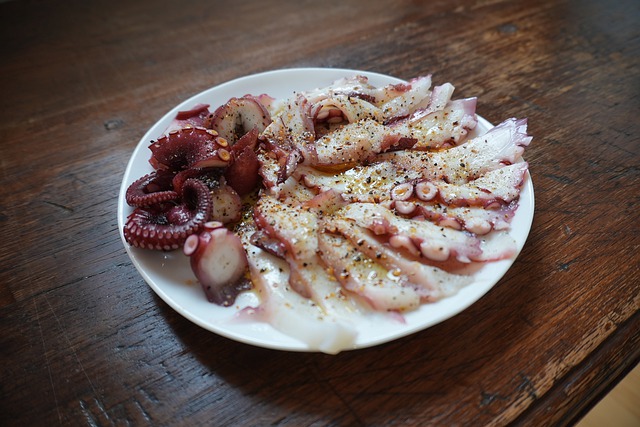 Pixabay - octopus carpaccio