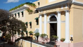 Fachada hotel El Convento. Suministrada.